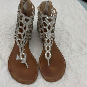 Silver sandals embellished with crystals. Size 9 womens